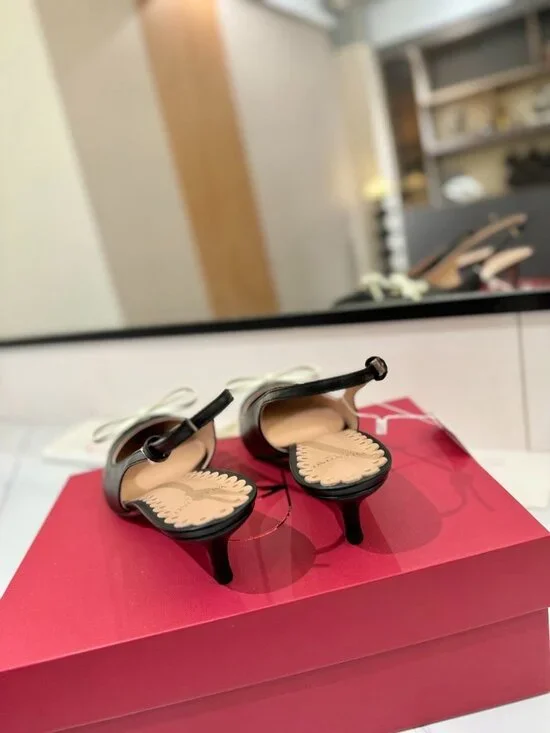 Valentino Garavani Patent Cap-Toe Leather Kitten Slingback Pumps - Picture 2 of 9